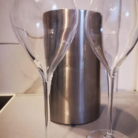 Apartma Oreh Ziba شقة